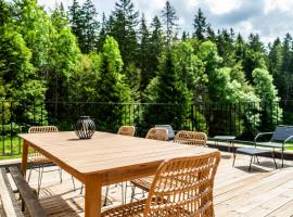 Grand Duplex de Charme - Vue Forêt et Vie au Grand Air - Sauna et bain nordique, hôtel à Prémanon
