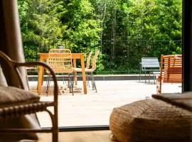 Gîte singulier et authentique en cœur de forêt