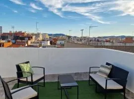 Atico con aire acondicionado y terraza