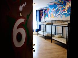 Hostel Graffiti، فندق في كراكوف
