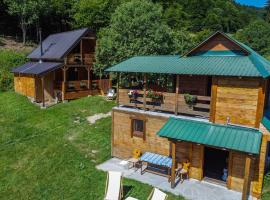 Green Cottages, hotel din Berane