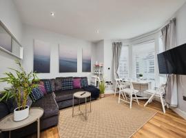 Princess Green 2 - Portrush by the Sea, hotel i Portrush