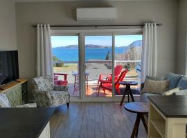 Ocean Breeze, &kappa;&alpha;&tau;ά&lambda;&upsilon;&mu;&alpha; &mu;&epsilon; &kappa;&omicron;&upsilon;&zeta;ί&nu;&alpha; &sigma;&epsilon; Ingonish Beach