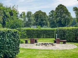 Gorgeous Home In Slawno With Wifi