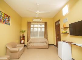 Nanasi Home, hotel v destinaci Ngambo