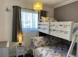 102 M and T Chalets Sunbeach,Scartby Near great Yarmouth 2 bed south facing Chalet