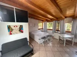 House center Licia