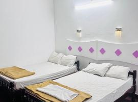 Palm Regency, hotel v destinaci Alleppey