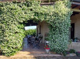 Il Casale Del Sogno, hotel v destinaci Ardea
