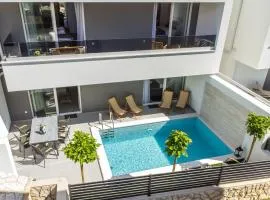 Smash A - Apartments with Private Pool