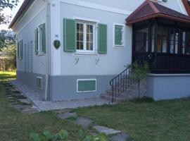 Haus Claudia, hotell sihtkohas Arnfels