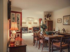 Koolyangarra Cottage Adelaide Hills، فندق في أديلايد