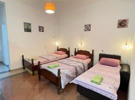 Hostel Flash, hotel v destinaci Ulcinj