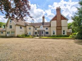 Ashfield Place Farm by Group Retreats, hotel i Stowmarket