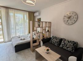 Прекрасно студио, hotel in Sunny Beach
