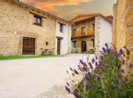 Arce singular by urbanhosting