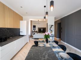 L'Oranger T4 Elegant and bright Prime Location, hotel in Grasse