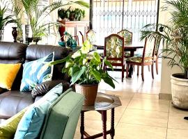 76 On Crestwood, Hotel in Sandton