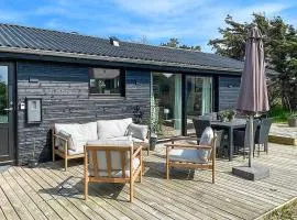 2 Bedroom Nice Home In Hjørring