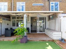 5 bedroom with Prking