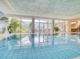 Das Bergland - Vital & Activity, hotel in San Leonardo in Passiria