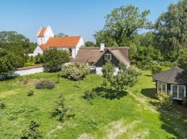 Pet Friendly Home In Karise With Sauna, hotel v destinaci Karise