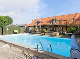 Gorgeous Apartment In Svaneke With Wifi, hotel in Svaneke