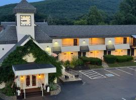 The Black Mountain Inn, motel v destinaci Brattleboro
