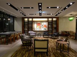 Travel Art Inn, pousada em Chiayi