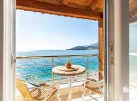 Potam'Sea Bliss 36- Beach Front, Sun Beds & Parking
