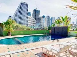 Woraburi Sukhumvit Hotel