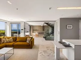 Luxury in Paradise - Sea views and Beach