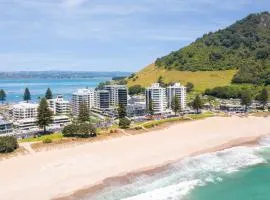 Oceanside Bliss - Absolute Beachfront - Uninterrupted Ocean Views with Pool