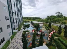 Tangerine Suite to KLIA within 12Min