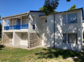 Bungalowri Exotic, hotel en Costinesti