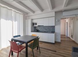VILLA CADIZ APARTMENTS VARAZZE, apartment in Varazze