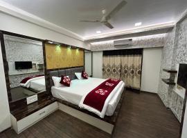 Hotel King Palace LLP，位于萨塔拉的酒店