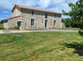 Au Cœur Des Champs, villa in La Petite-Boissière