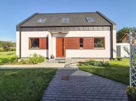 Amazing Home In Nowe Warpno With Sauna