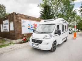 Camping Lipno Modřín, hotel v destinaci Český Krumlov