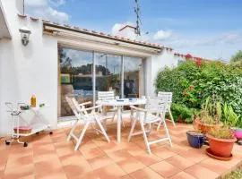 Maison avec terrasse - 900m plage des Sableaux