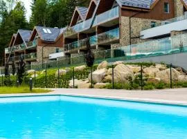 Kras Resort Apartament 110 z prywatnym jacuzzi i widokiem na góry