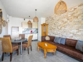 Sea Side Apart, hotel en Sinemorets