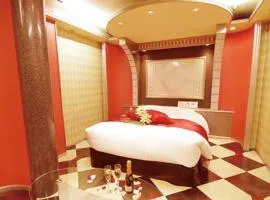 HOTEL ALPHA - Adult Only