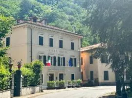 La Ninfa Hotel
