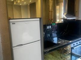 ΠΕΥΚΟΧΩΡΙ STUDIOS LUXURY 04 by antonis, hotel in Pefkohori