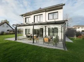 BohnApartments Luxury Villa Berlin - 210qm - Wintergarten - Kamin - 4 kostenlose Parkplätze - 6 Schlafzimmer - Neubau - Luxusausstattung