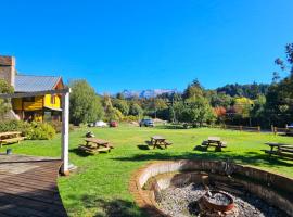 Hostel Capsula Refugio Oeste, hostel em San Carlos de Bariloche