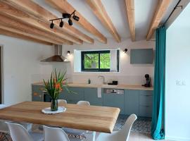 L'orée du bois, Hotel in Colombiers