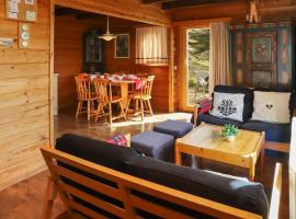 Chalet Château Lapin by Interhome, hotel i Verbier